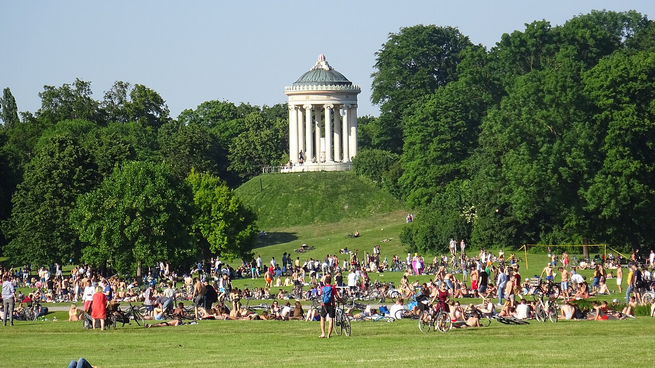 Monopteros temple above the lawn in Munich’s English Garden